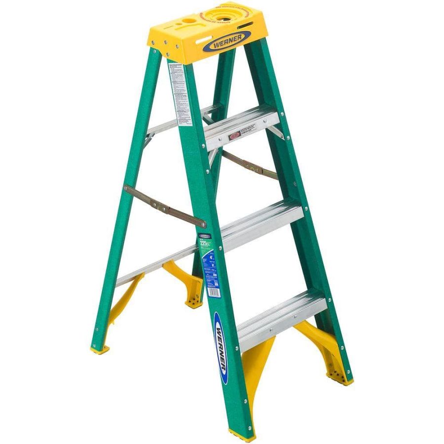 Altec Werner Step Ladder, 5904, 4 Steps, 1.21 Mtrs, 102 Kg Weight Capacity